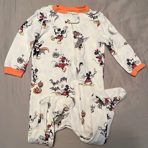 Pottery Barn Kids Pajamas Pottery Barn Mickey Mouse Halloween Pajamas Poshmark
